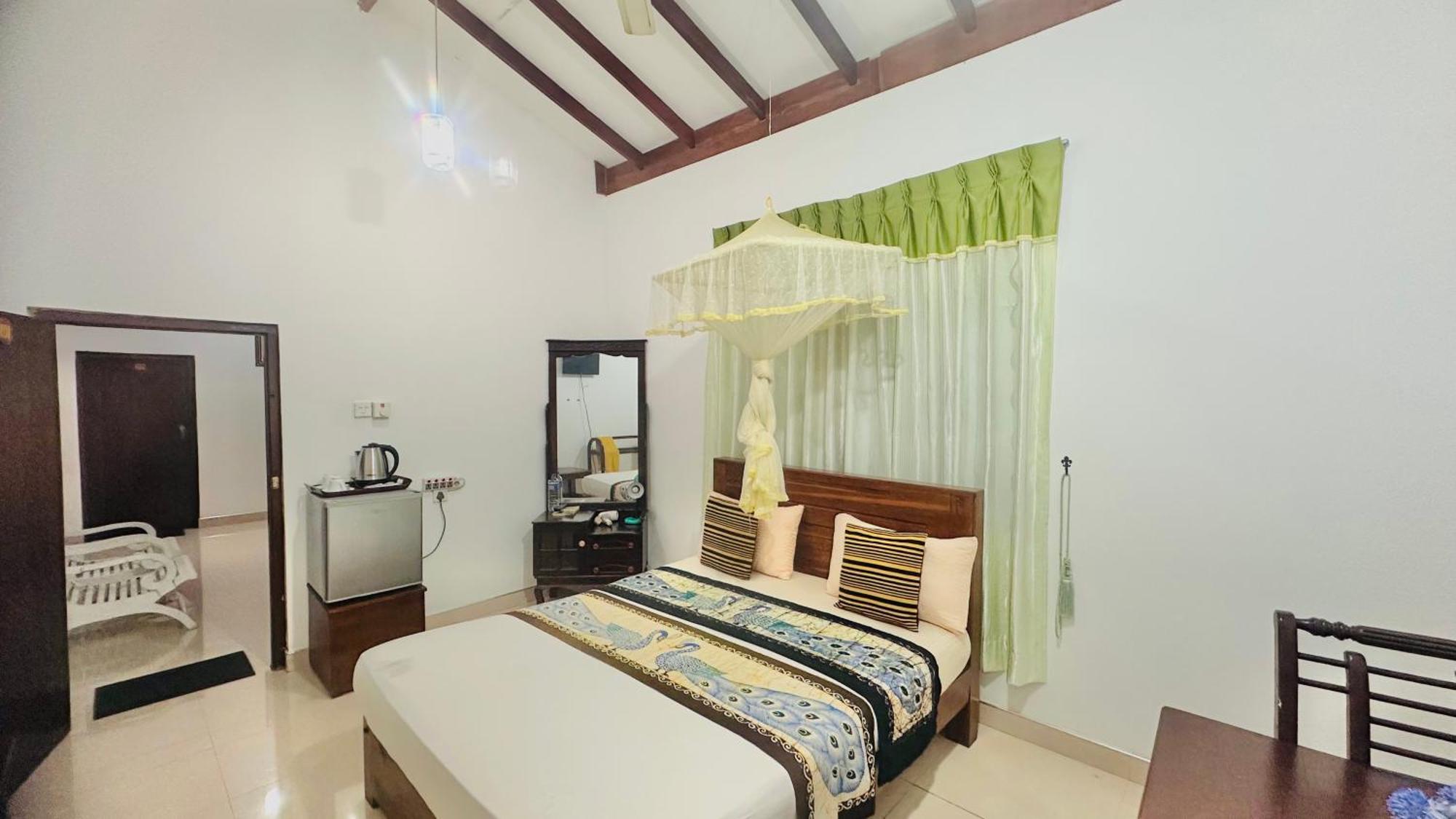 New Peacock Resort Dambulla Bilik gambar