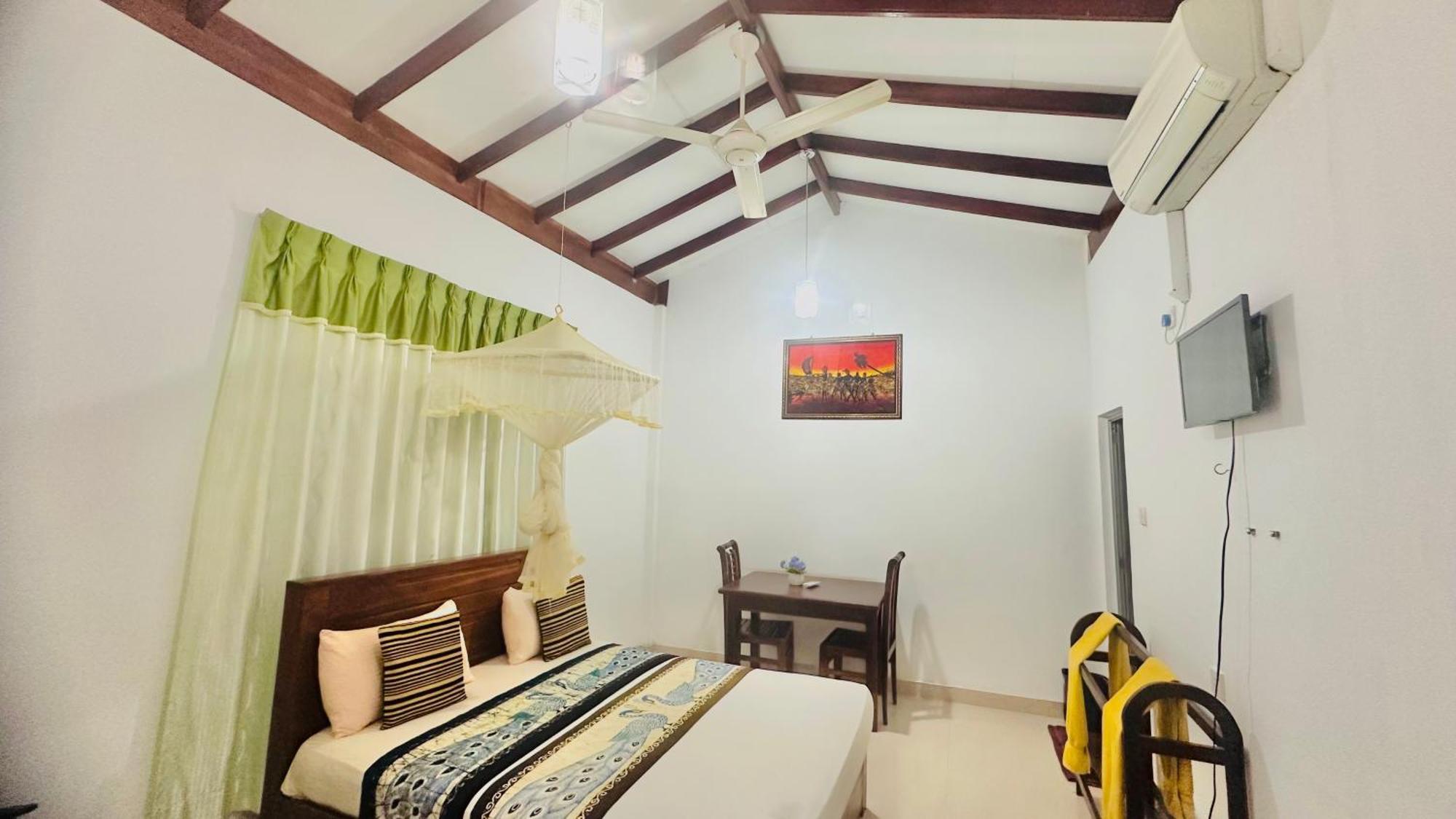 New Peacock Resort Dambulla Bilik gambar